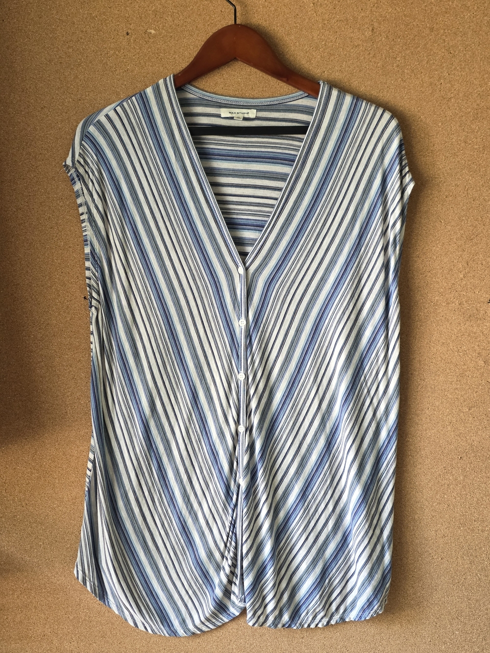 Max Studio Sleeveless Striped Button Front Top XL Rayon Blend V-Neck